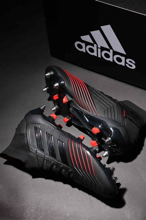 taquetes adidas predator negro